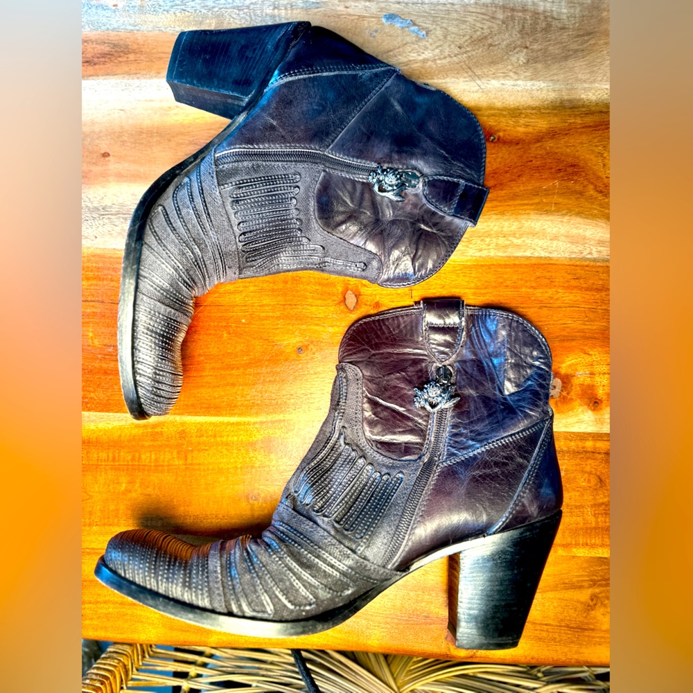 COPY - Mark Nason Siren boots